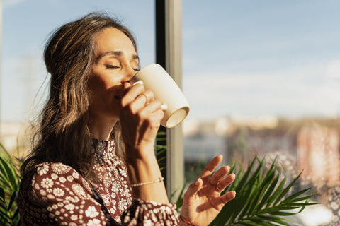 koffie-ochtend-wakker-cafei-ne-onderzoek-placebo-64be3077ea915.jpg?v=1737107391&width=480